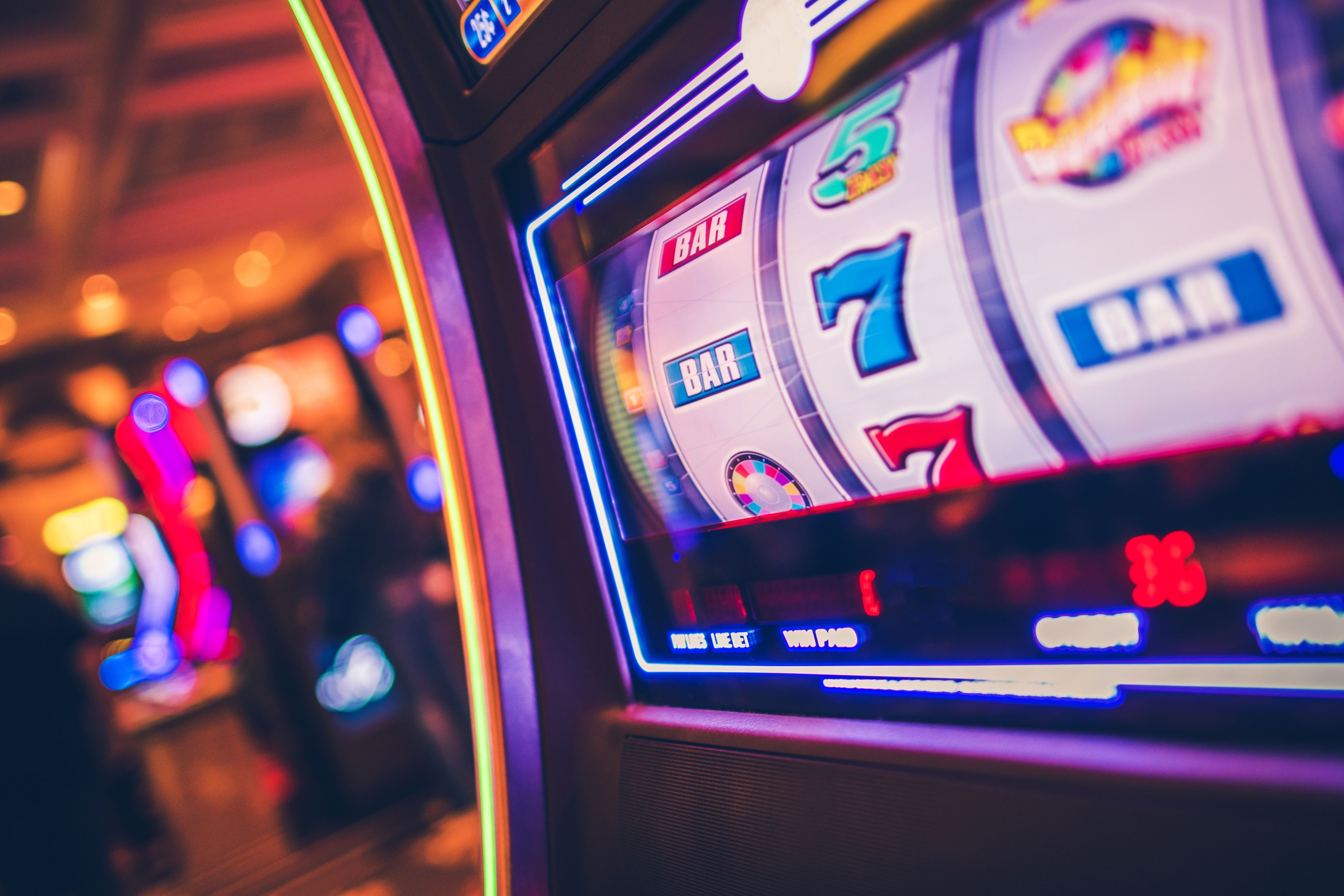slot besar payment methods on mobile: DANA, OVO, GoPay, QRIS, and bank transfers